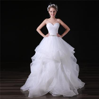 2018 White Sweetheart Ball Gown Wedding Dresses..