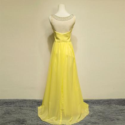 Charming Yellow V Neck Prom Gowns Strapless..