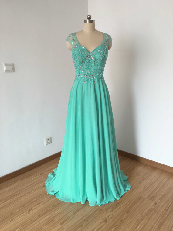 Turquoise Floor Length Chiffon Prom Dresses Featuring Beaded Bodice And V Neck,long Elegant Backless Evening Formal Gowns