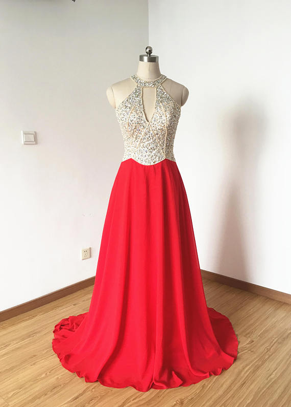 Long Red Chiffon Prom Dresses Featuring Halter Neckline ,floor Length Beaded Evening Dresses Formal Gowns