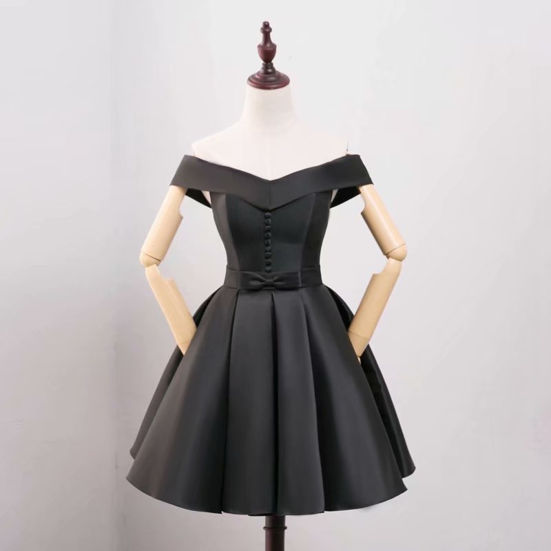 Black Homecoming Dresses V Neck Evening Cocktail Gown With Button Mini Bridesmaid Formal Dresses