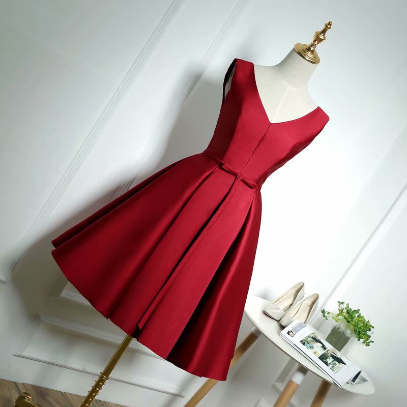 Graduation dresses near me outlet