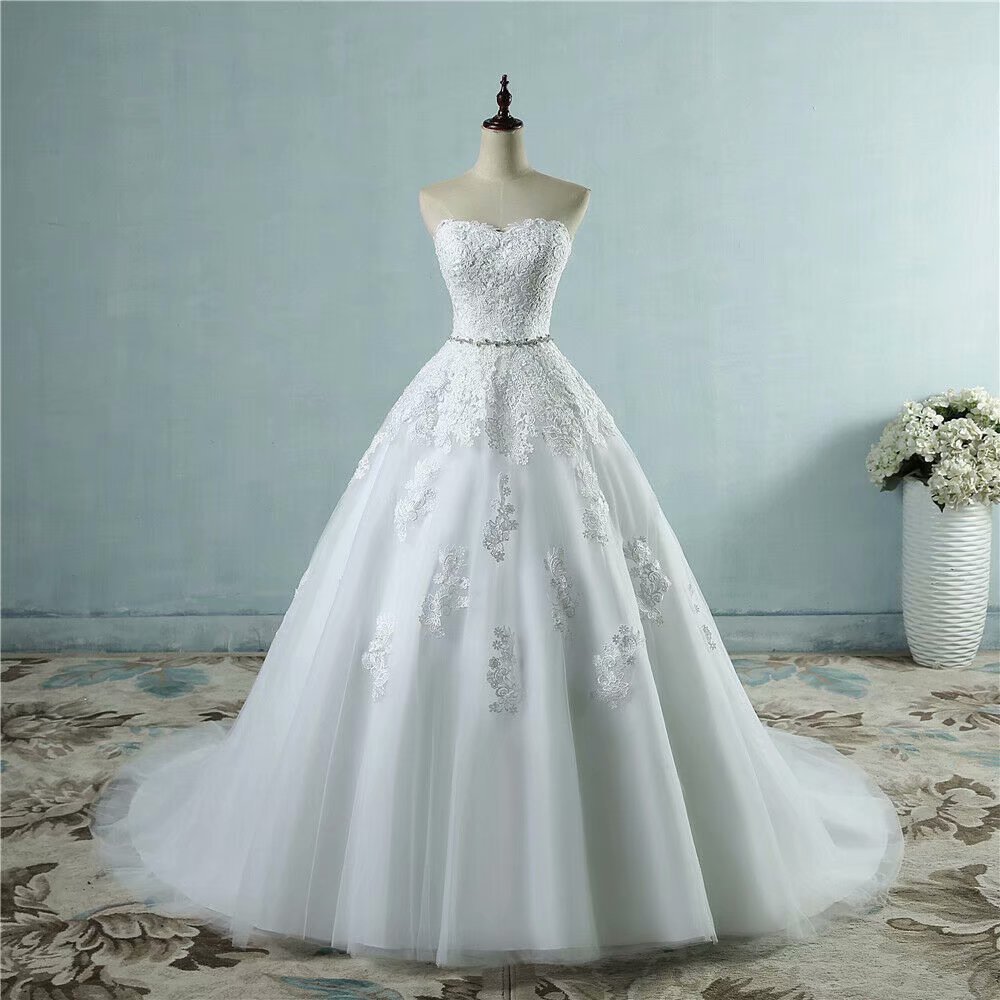 Wedding Dress, Lace Applique Wedding Dress, 2019 Wedding Dresses, Wedding Dress, Chapel Train Wedding Dress, Lace Wedding Dress, Real Photo