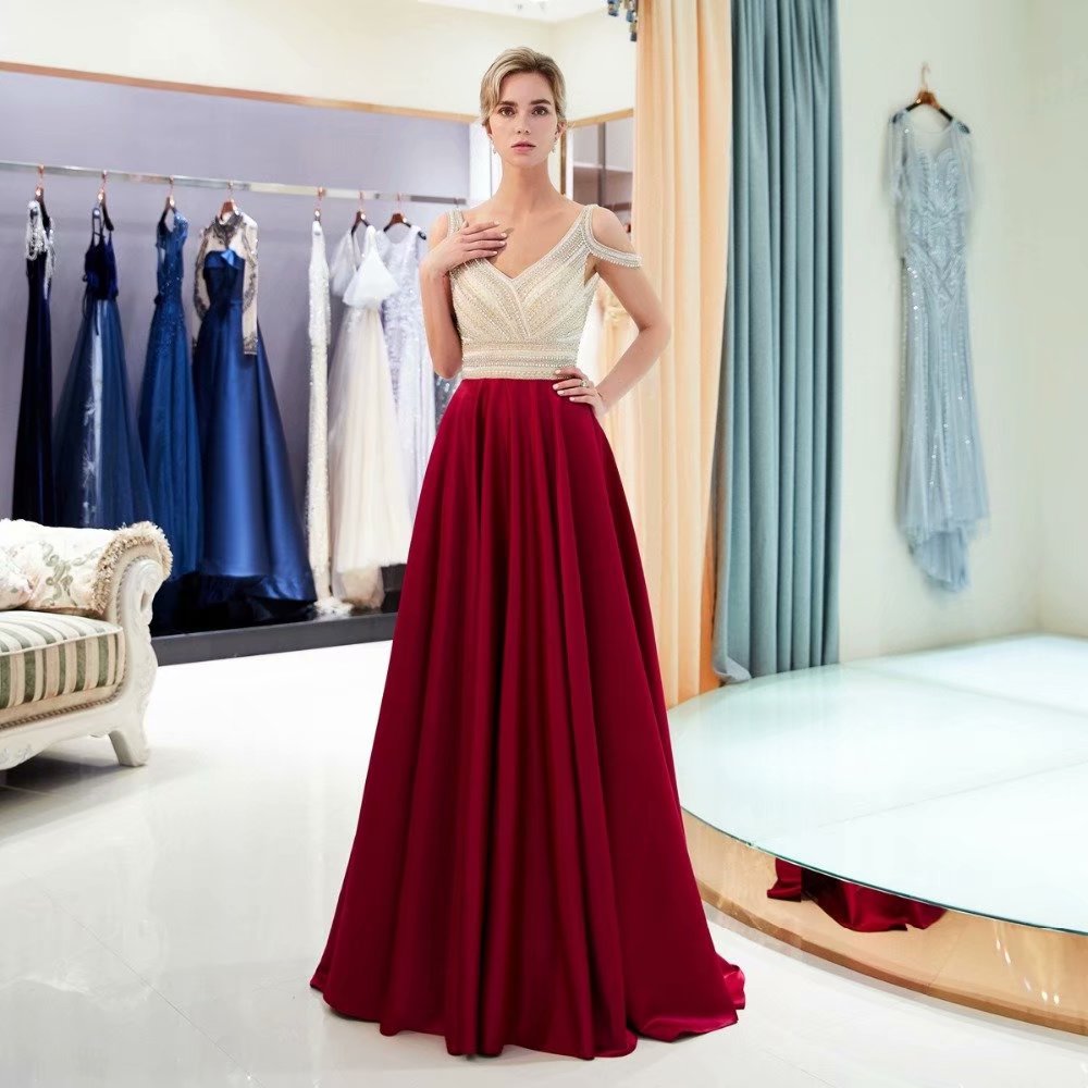 Evening Dresses Wine Red Sequined Deep V-neck Zipper Back A Line Party Gowns Burgundy Backless Floor-length Prom Dresses