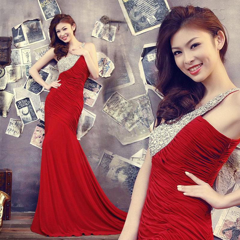 Sexy Red Trumpet Prom Dresses Featuring Beaded One Shoulder And Ruched Bodice Long Beaded Mermaid Evening Gowns