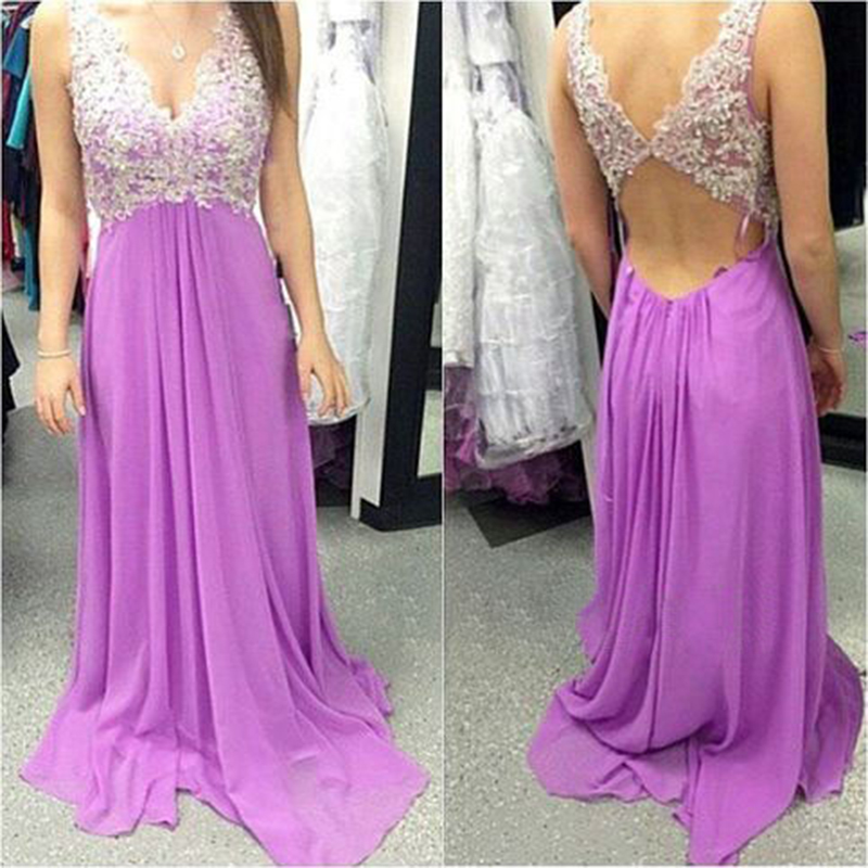 Long Light Purple Lace Appliques Prom Dresses Featuring Plunge V Neckline Floor Length Elegant Chiffon Formal Dresses