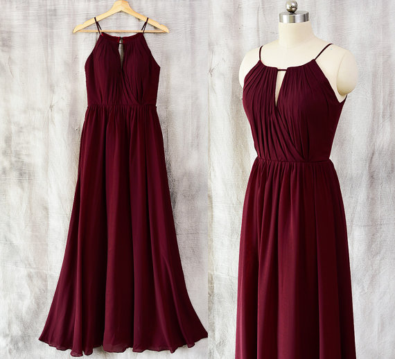 Sexy Burgundy Prom Dresses Featuring Scoop Neckline Pleated Long Chiffon Evening Gowns