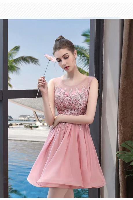 Women Pink Short Prom Dresses 2019 Sexy Sheer Neck Prom Dress Scoop Satin Lace Applique Zipper Evening Party Gown Homecoming Graduation Dress