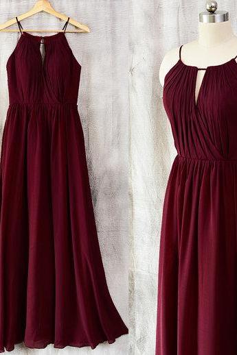 Sexy Burgundy Prom Dresses Featuring Scoop Neckline Pleated Long Chiffon Evening Gowns