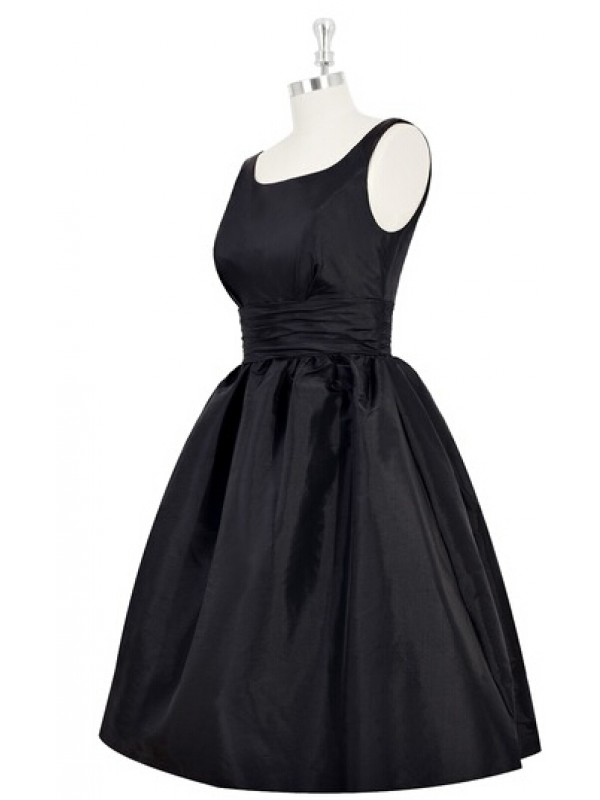Black Short A-Line Evening Dress Featuring Square Neckline Bodice on Luulla